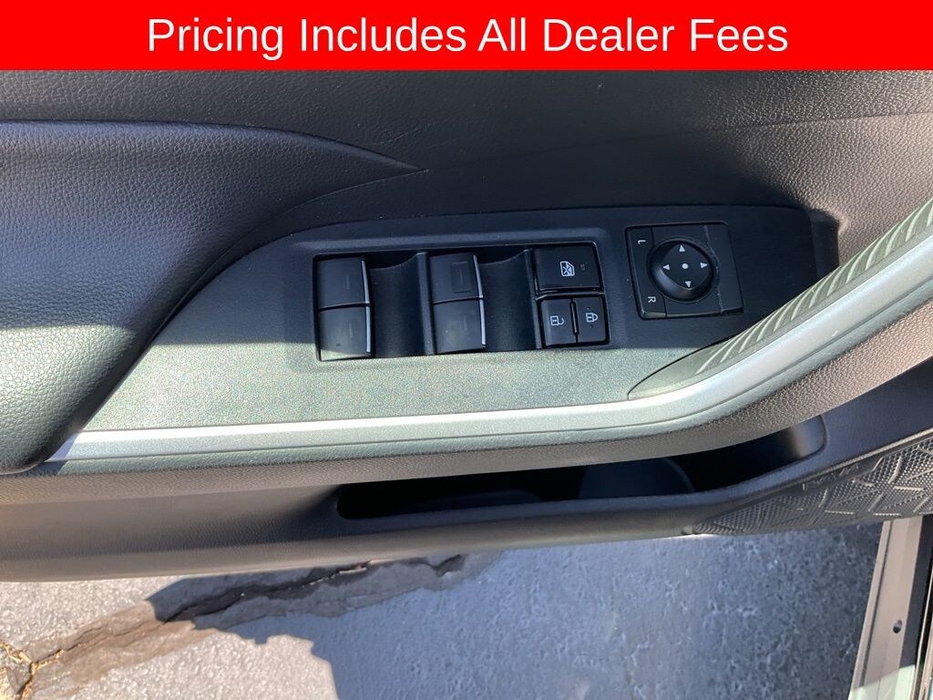 Used 2023 Toyota RAV4 XLE SUV