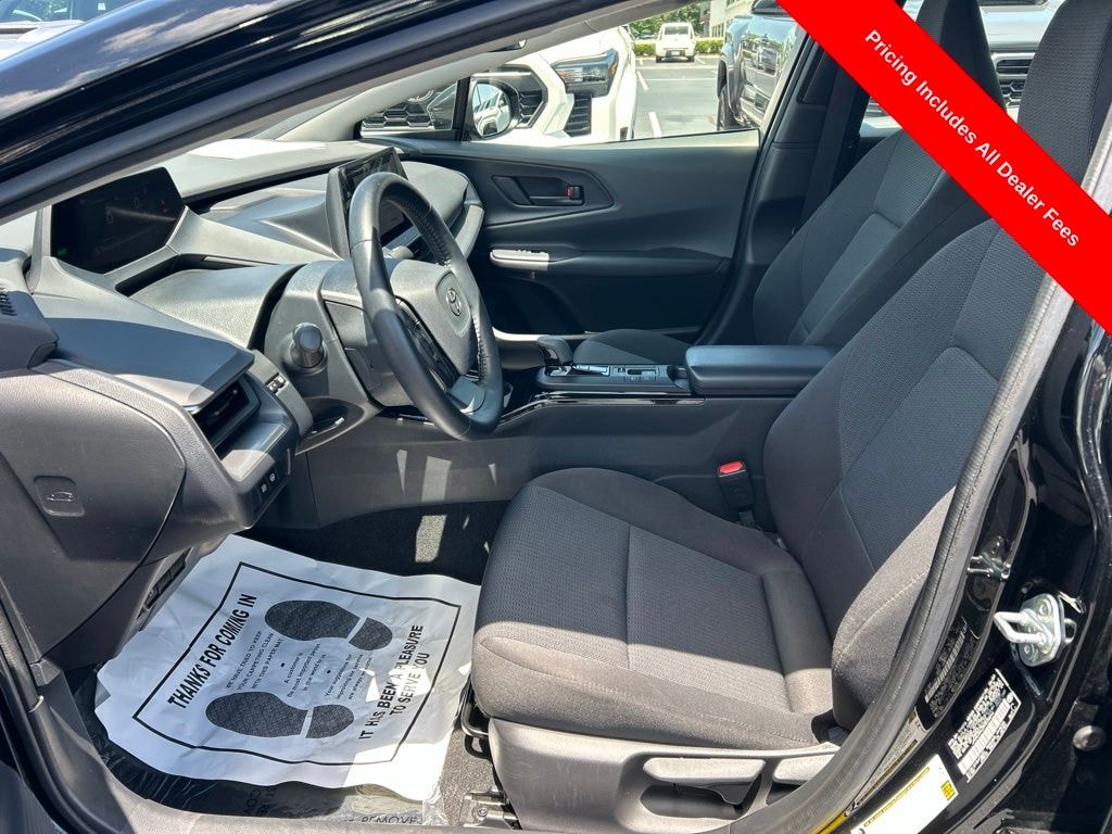 Used 2024 Toyota Prius LE Hatchback