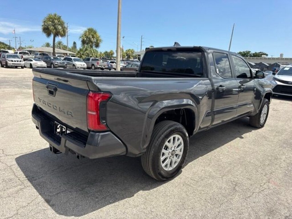 Used 2025 Toyota Tacoma SR5 Truck Double Cab