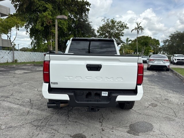 2024 Toyota Tacoma SR5 photo 4