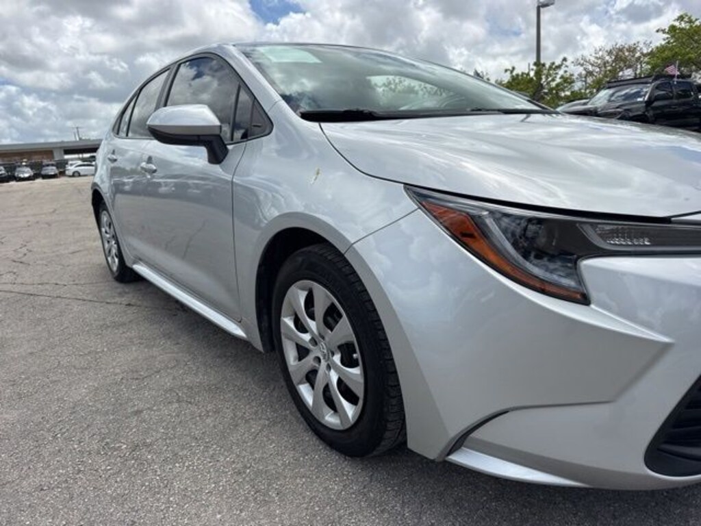 Used 2024 Toyota Corolla LE Sedan