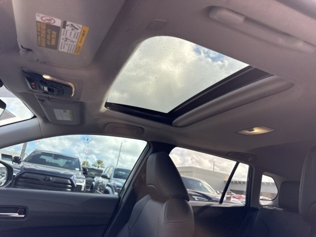 Used 2023 Toyota Corolla Cross XLE SUV