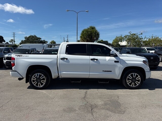 2021 Toyota Tundra SR5 Grade photo 2