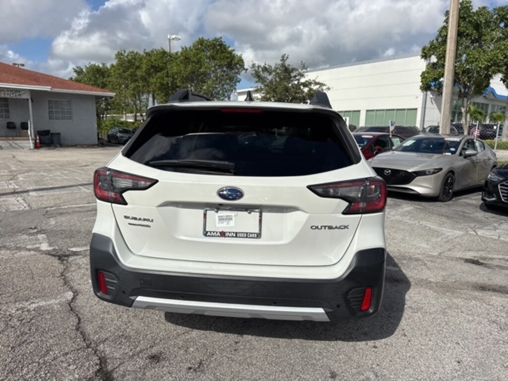 Used 2022 Subaru Outback Limited SUV