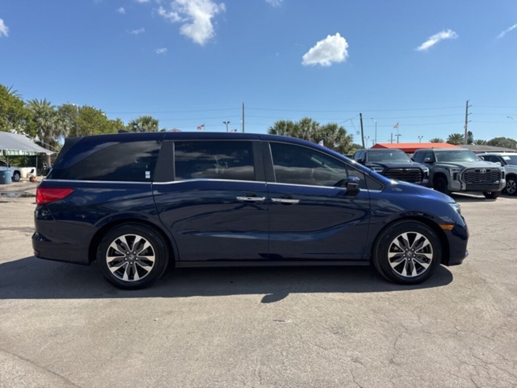 Used 2024 Honda Odyssey EX-L Van