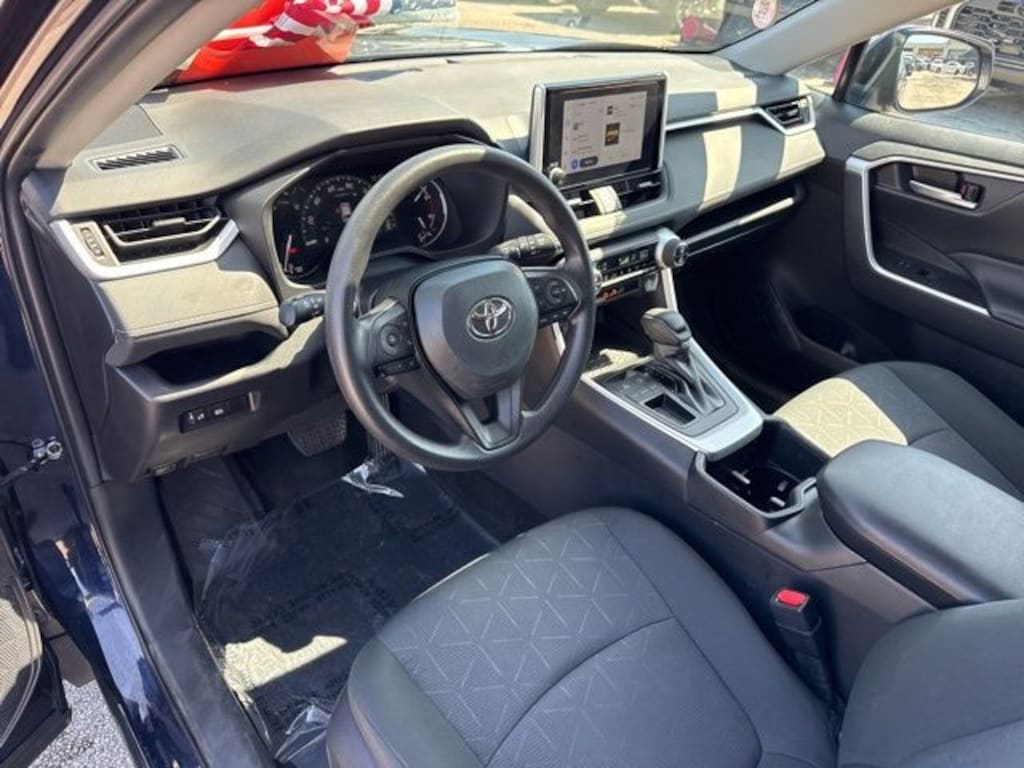 Used 2024 Toyota RAV4 XLE SUV