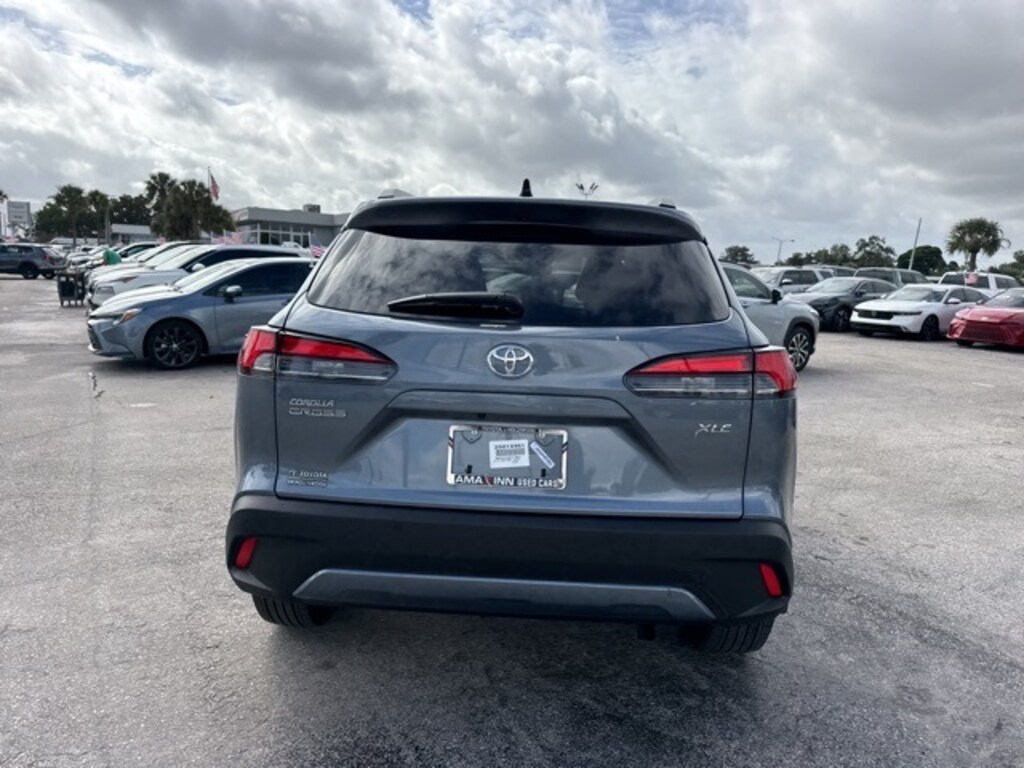 Used 2025 Toyota Corolla Cross XLE SUV