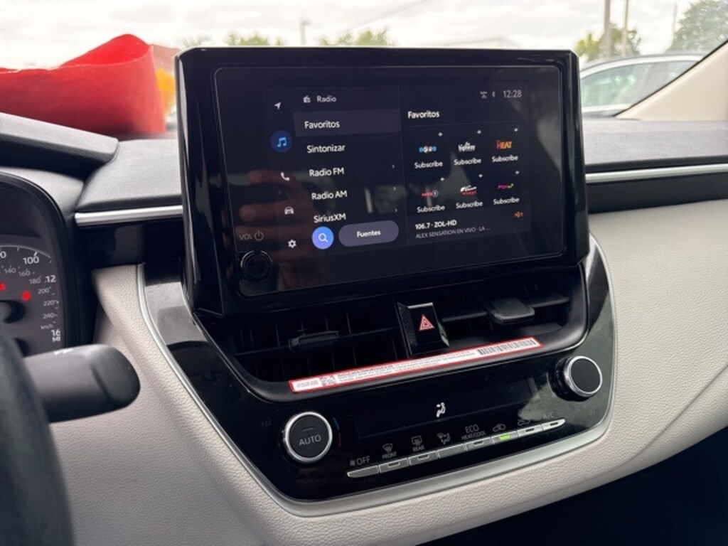 Used 2025 Toyota Corolla LE Sedan