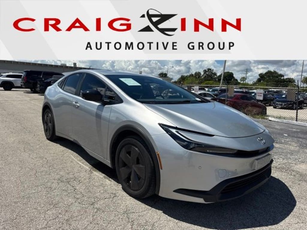 Used 2025 Toyota Prius LE Hatchback