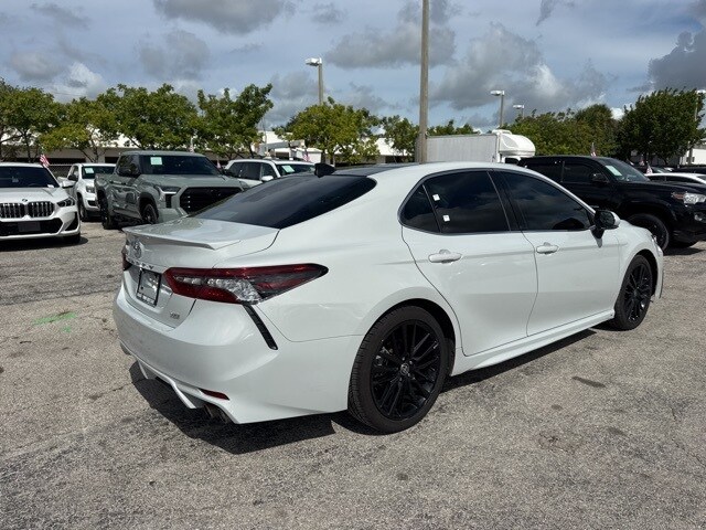 2023 Toyota Camry XSE photo 3