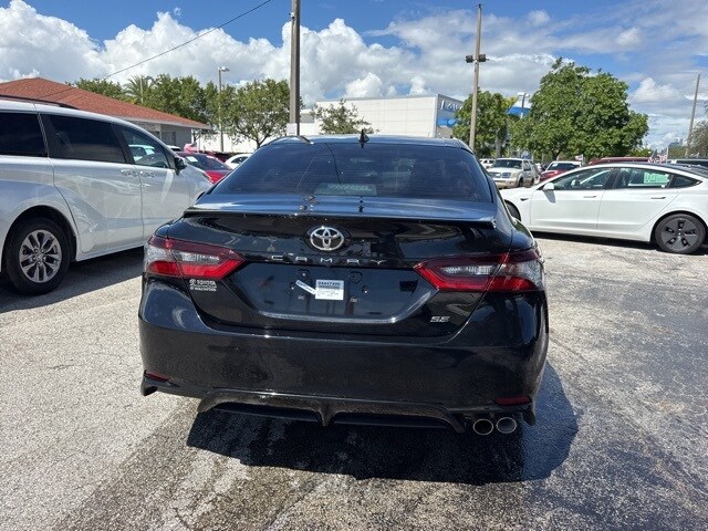 2024 Toyota Camry SE photo 4