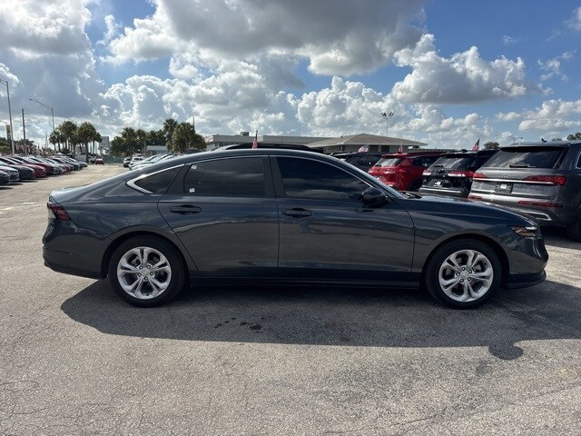 2025 Honda Accord LX photo 2