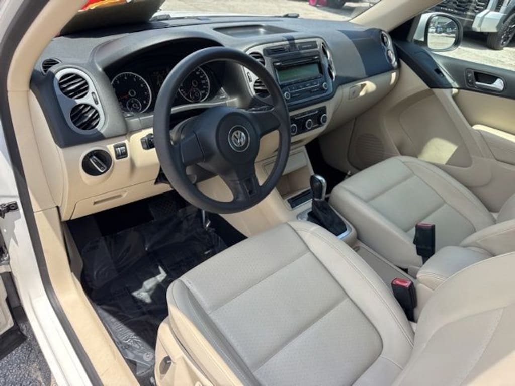 Used 2012 Volkswagen Tiguan SUV