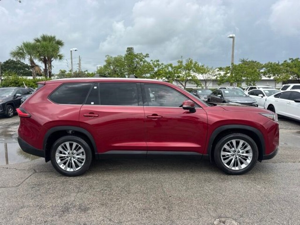 Used 2024 Toyota Grand Highlander Platinum SUV