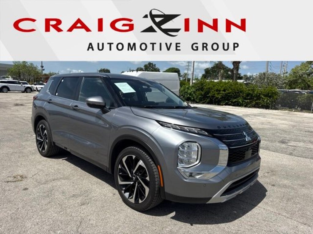 Used 2024 Mitsubishi Outlander SE Black Edition SUV