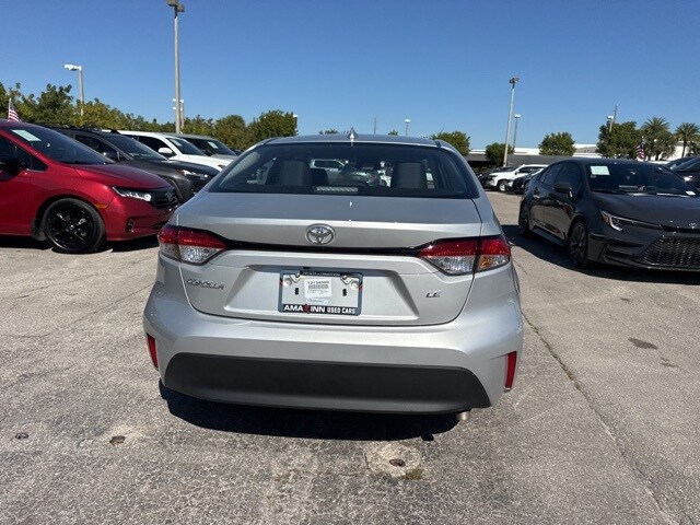 2025 Toyota Corolla LE photo 4