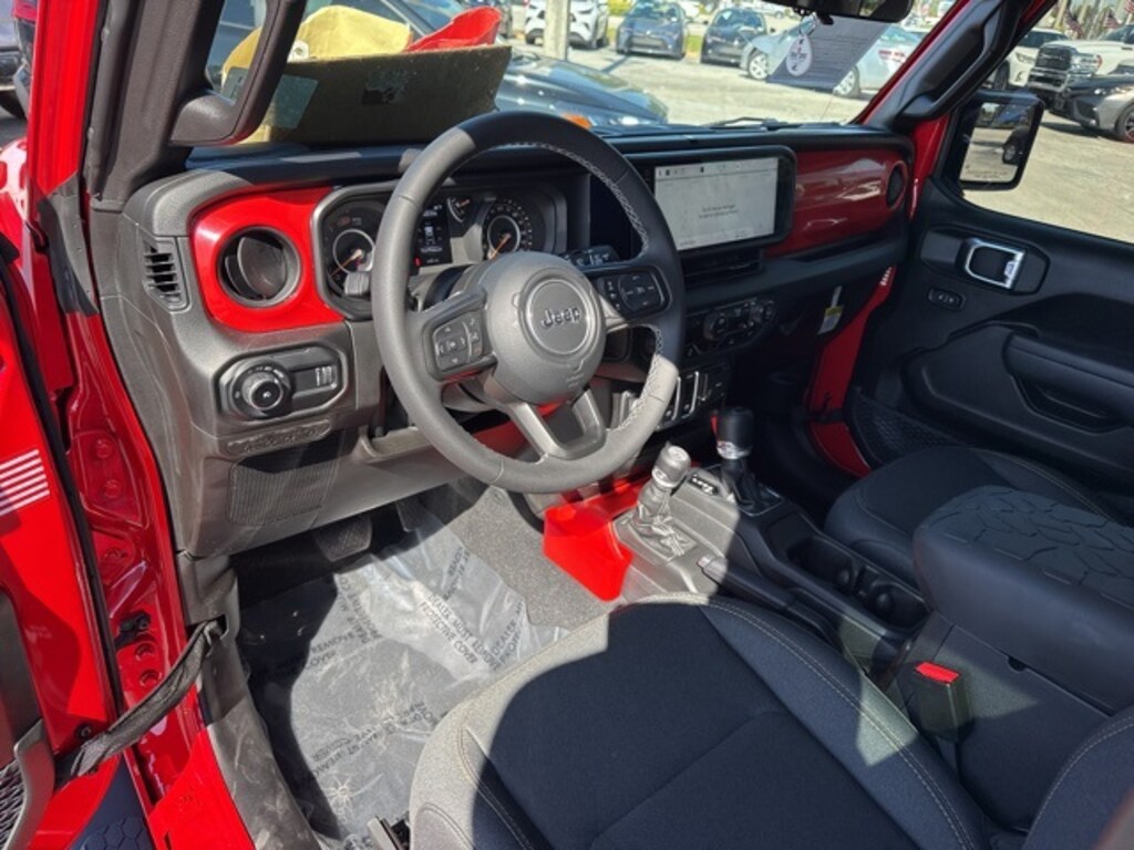 Used 2025 Jeep Wrangler Sport SUV
