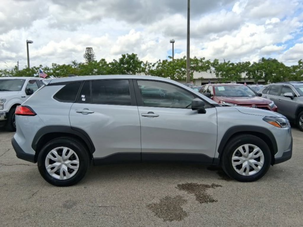 Used 2025 Toyota Corolla Cross L SUV