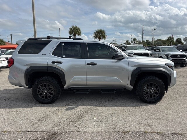 2025 Toyota 4Runner SR5 photo 2