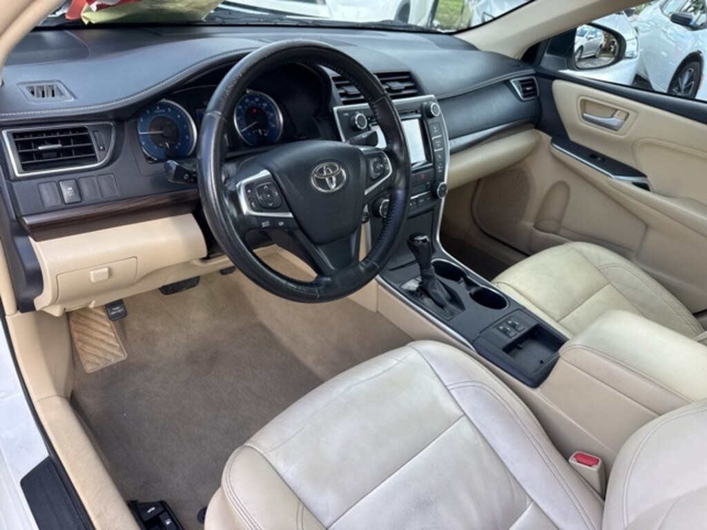 Used 2016 Toyota Camry LE Sedan