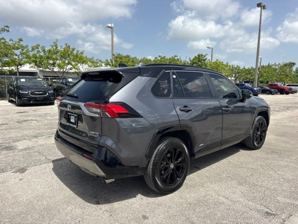 Used 2024 Toyota RAV4 Hybrid XSE SUV