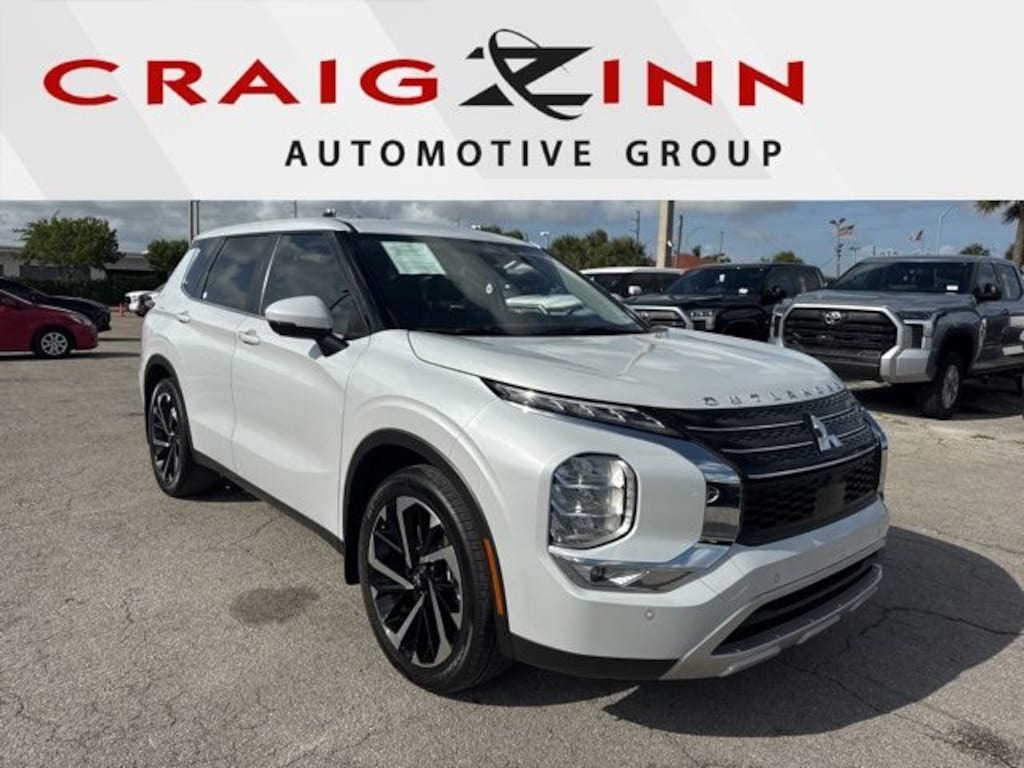 Used 2024 Mitsubishi Outlander SE Black Edition SUV