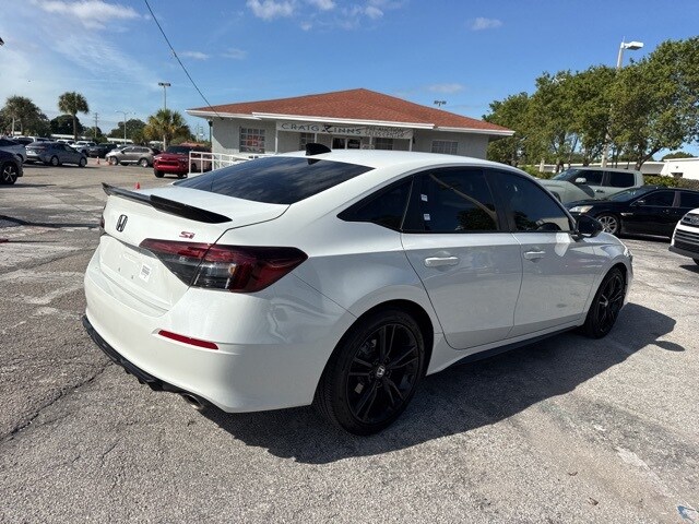 2025 Honda Civic Si photo 3