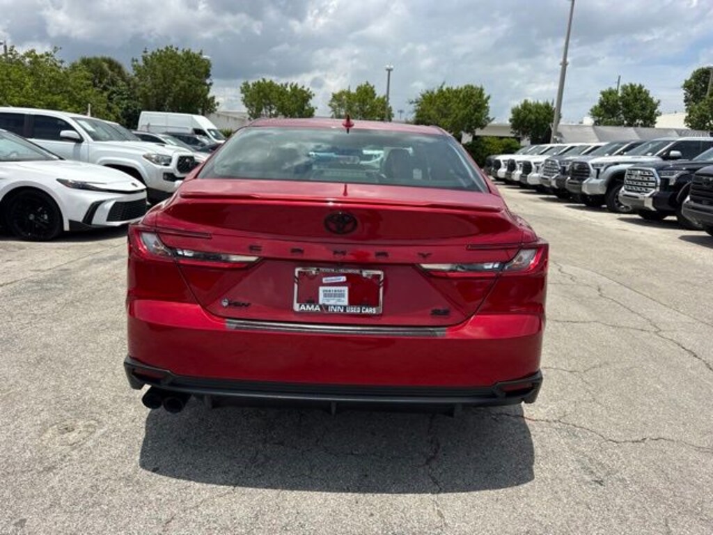 Used 2025 Toyota Camry SE Sedan