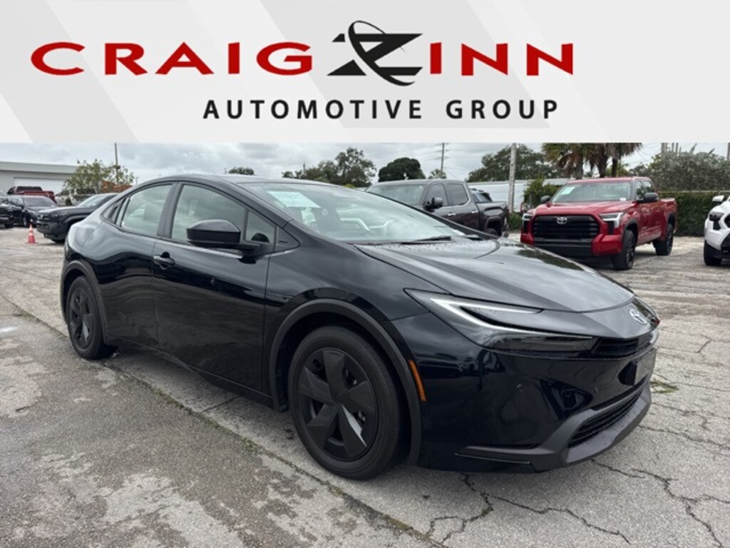 Used 2025 Toyota Prius LE Hatchback