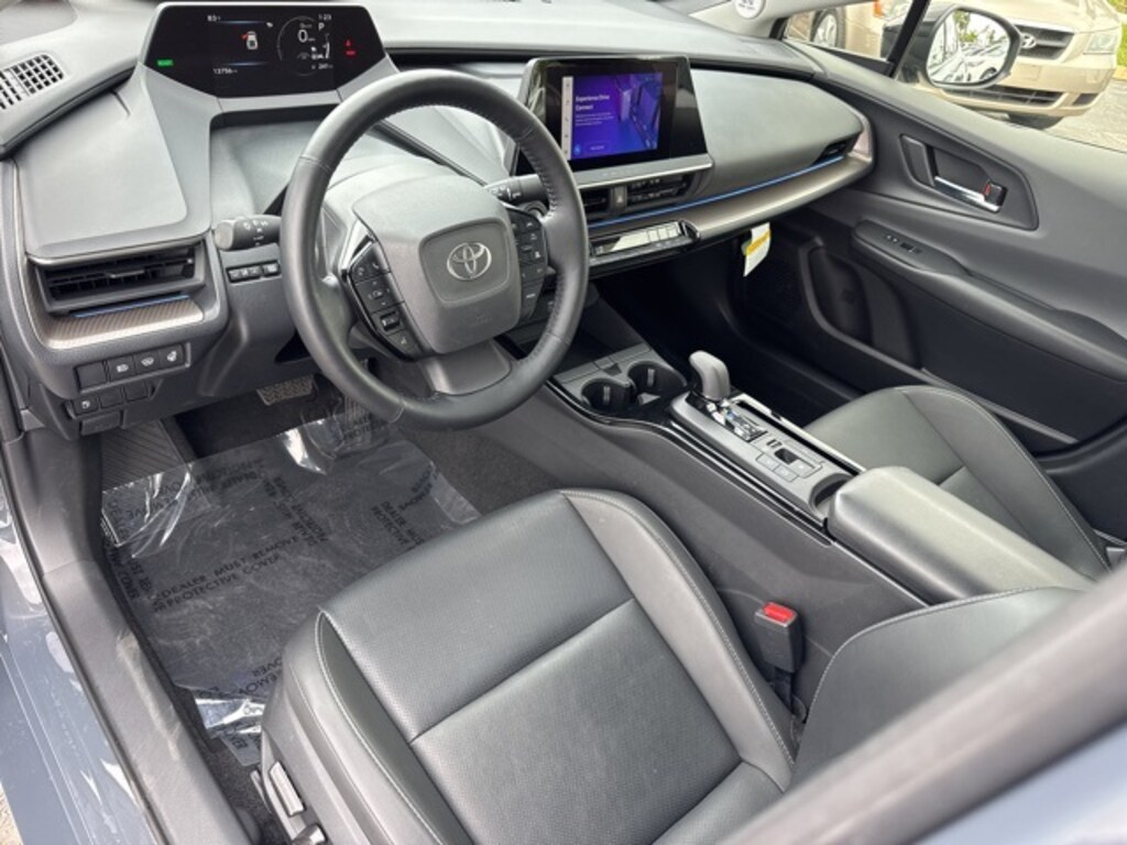 Used 2025 Toyota Prius LE Hatchback