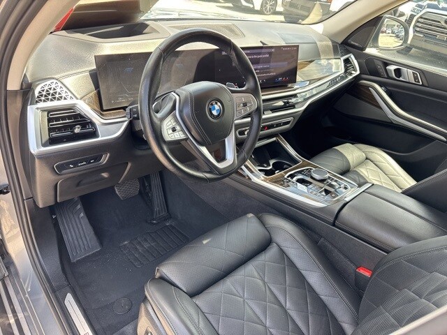 2024 Bmw X7 xDrive40i photo 2