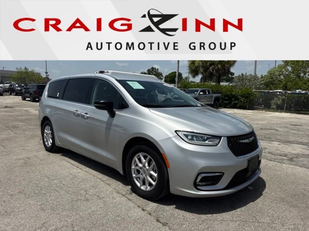Used 2024 Chrysler Pacifica Touring L Van Passenger Van