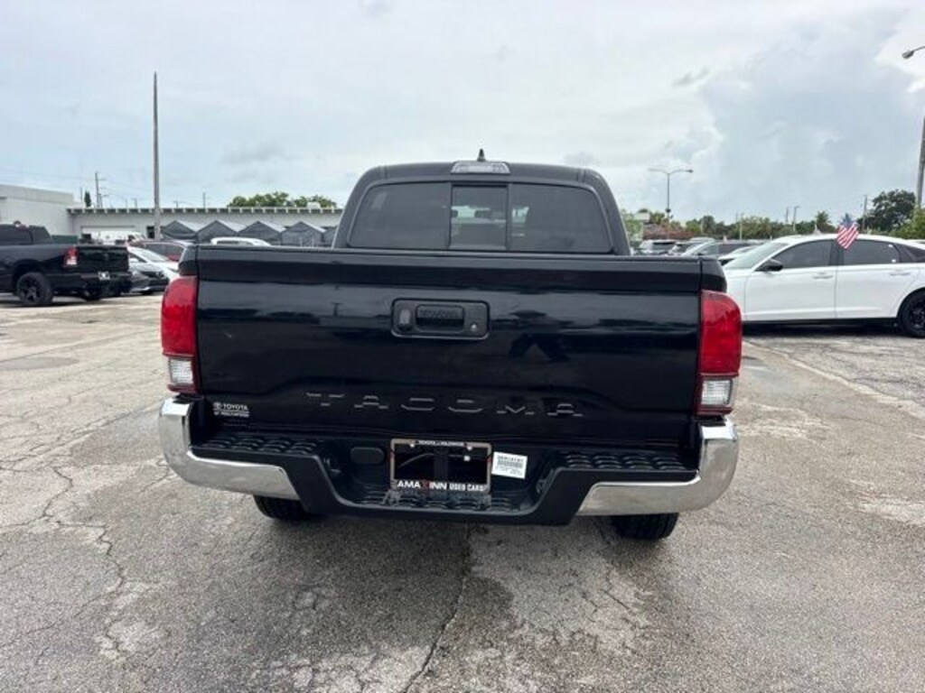 Used 2022 Toyota Tacoma SR5 Truck Double Cab