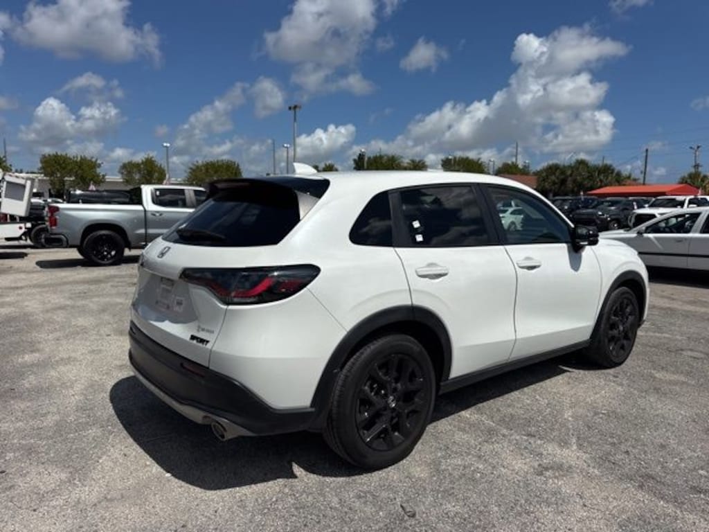 Used 2024 Honda HR-V Sport SUV