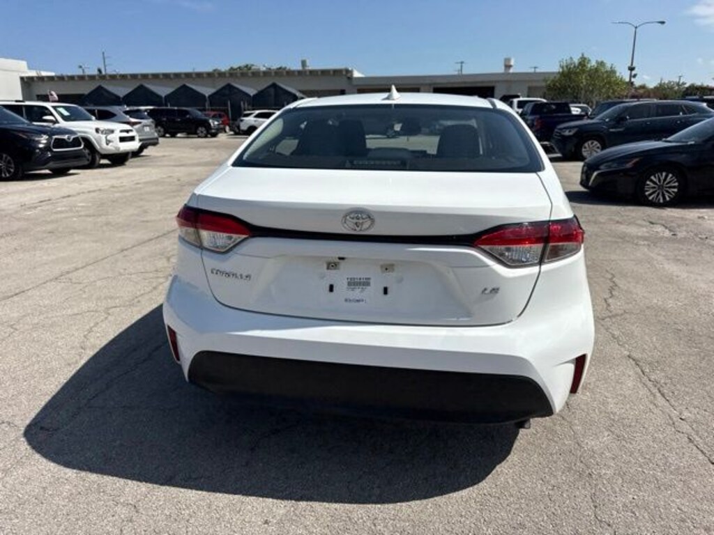 Used 2024 Toyota Corolla LE Sedan