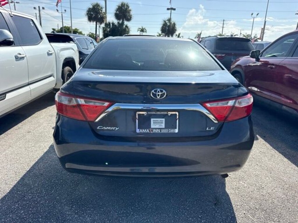 Used 2015 Toyota Camry LE Sedan