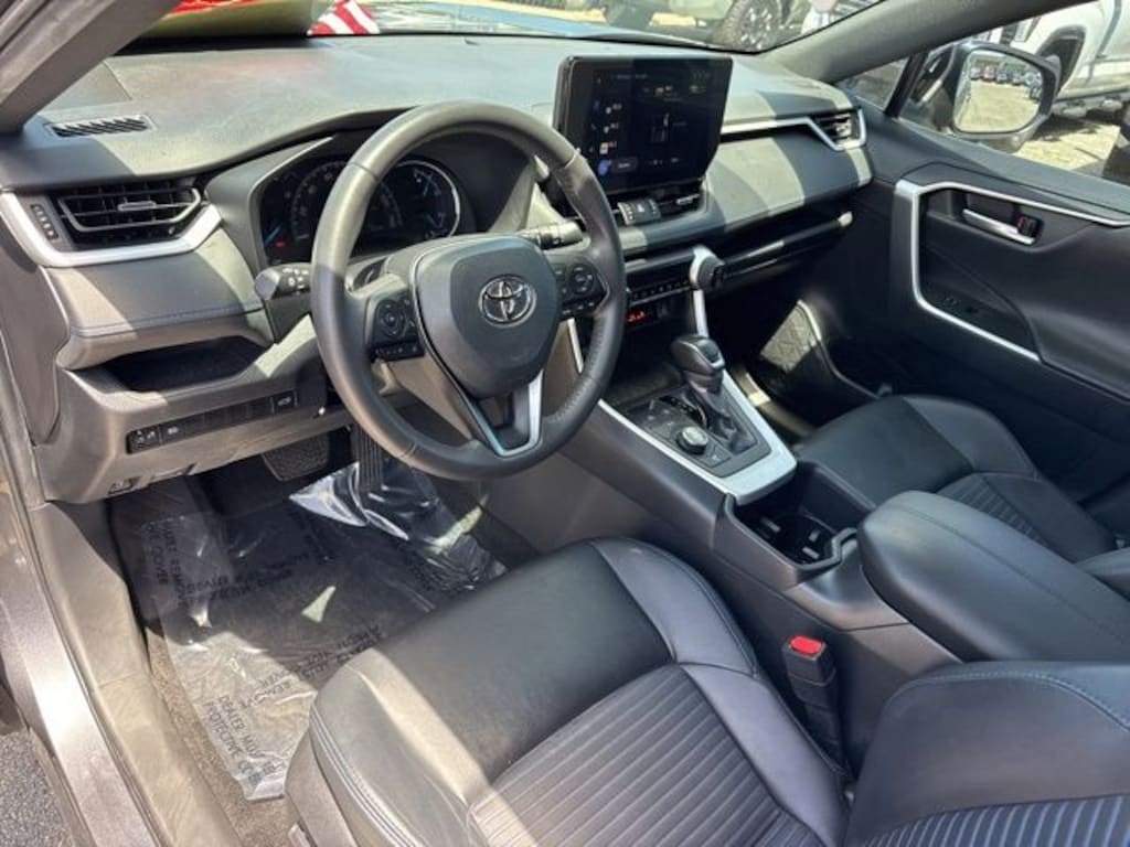 Used 2024 Toyota RAV4 Hybrid XSE SUV