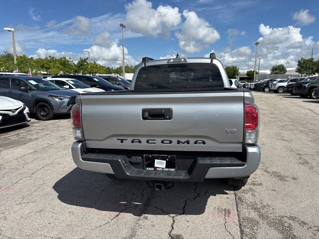 2020 Toyota Tacoma TRD V6 photo 4