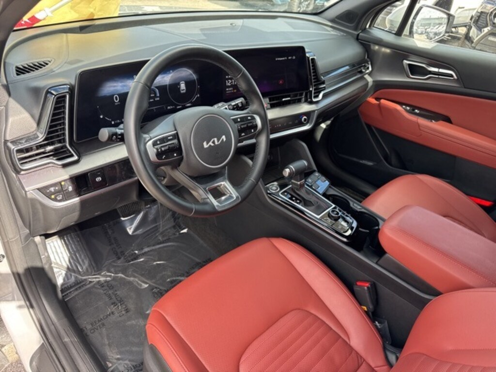 Used 2025 Kia Sportage SX SUV