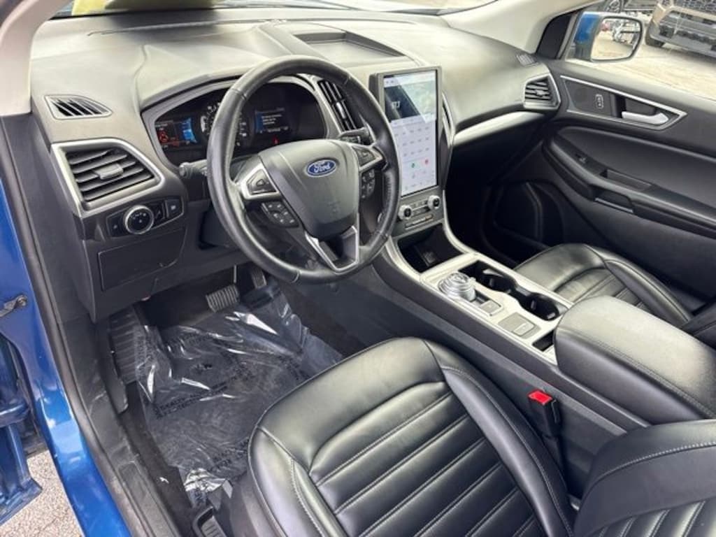 Used 2024 Ford Edge SUV