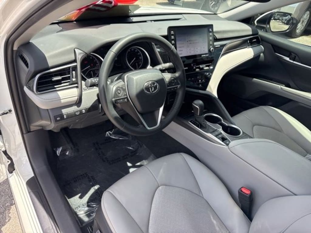 Used 2024 Toyota Camry XLE Sedan