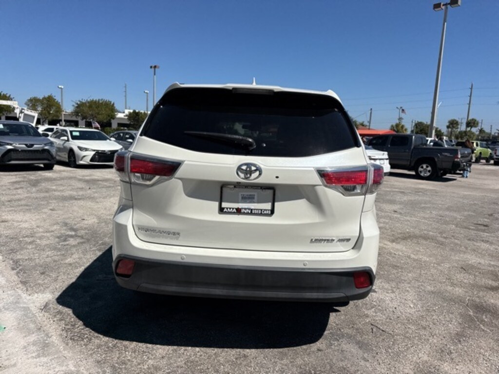 Used 2016 Toyota Highlander Limited V6 SUV