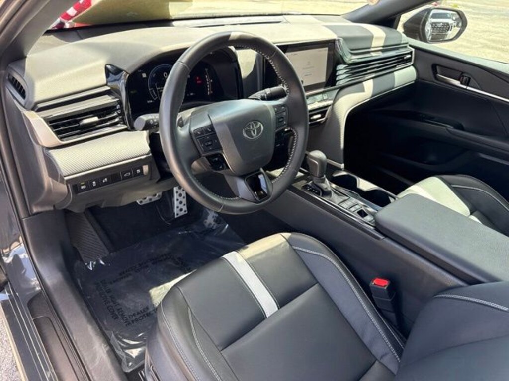 Used 2026 Toyota Camry SE Sedan