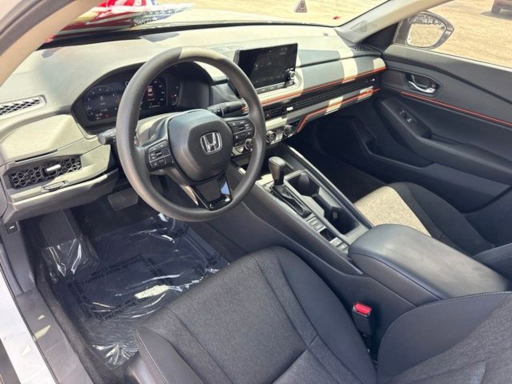 Used 2025 Honda Accord SE Sedan