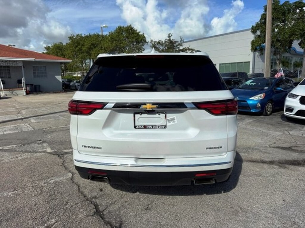 Used 2023 Chevrolet Traverse Premier SUV