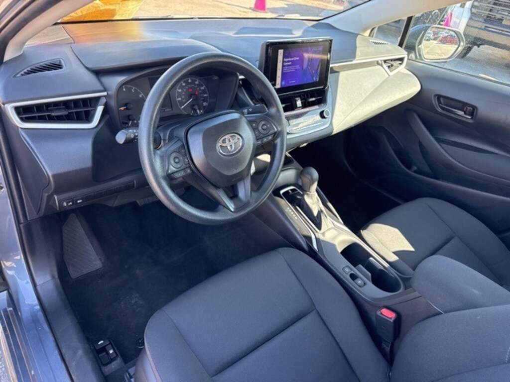 Used 2025 Toyota Corolla LE Sedan