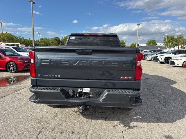 2021 Chevrolet Silverado 1500 RST photo 3