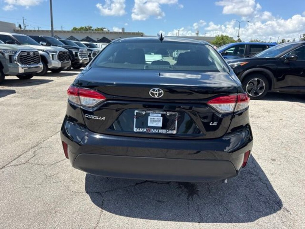 Used 2024 Toyota Corolla LE Sedan