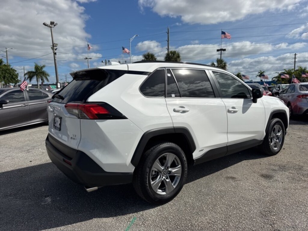 Used 2025 Toyota RAV4 Hybrid LE SUV