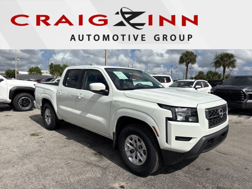 Used 2024 Nissan Frontier SV Truck Crew Cab
